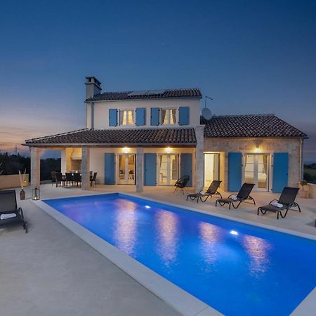 Villa Mediterra Prima Nin Luaran gambar
