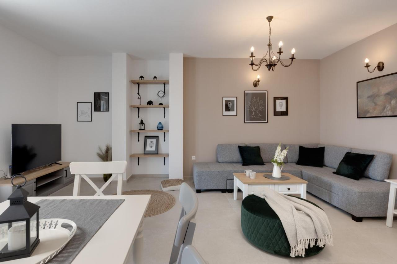 Villa Mediterra Prima Nin Luaran gambar