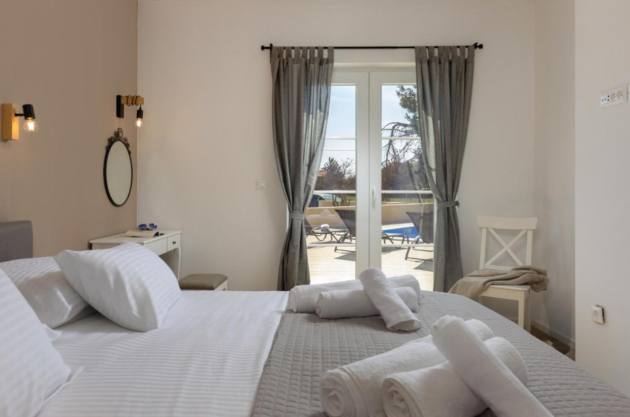 Villa Mediterra Prima Nin Luaran gambar