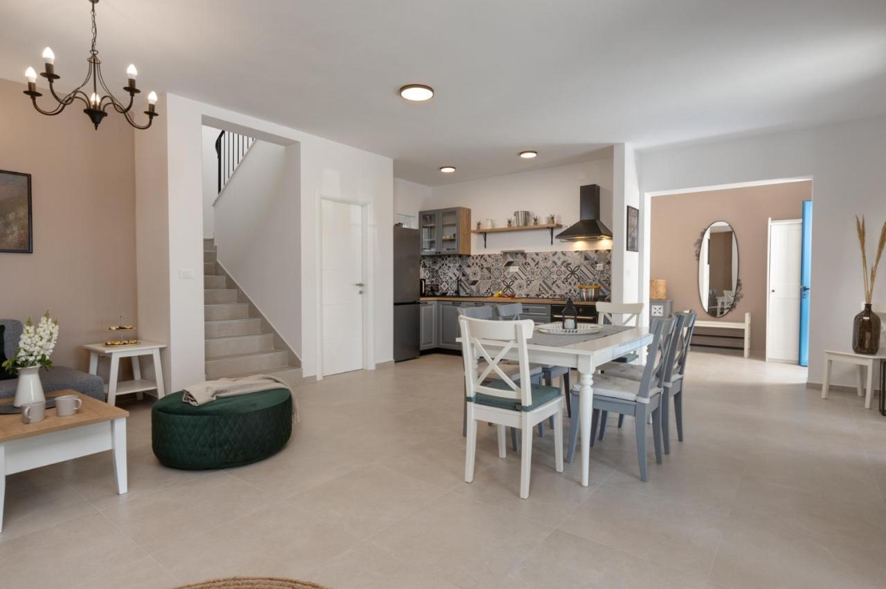 Villa Mediterra Prima Nin Luaran gambar