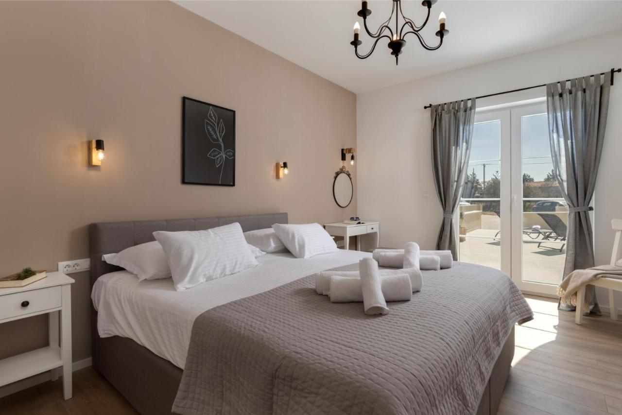 Villa Mediterra Prima Nin Luaran gambar