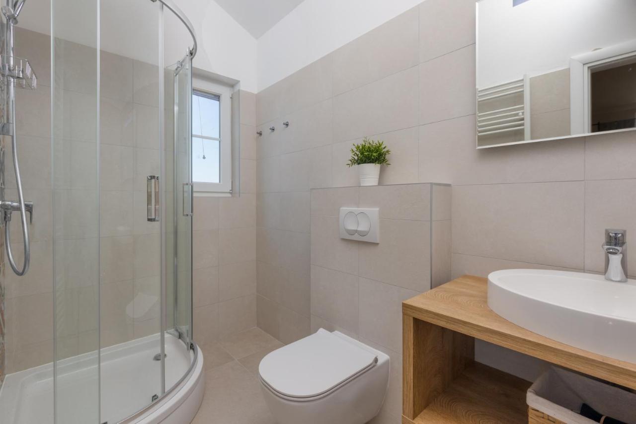 Villa Mediterra Prima Nin Luaran gambar